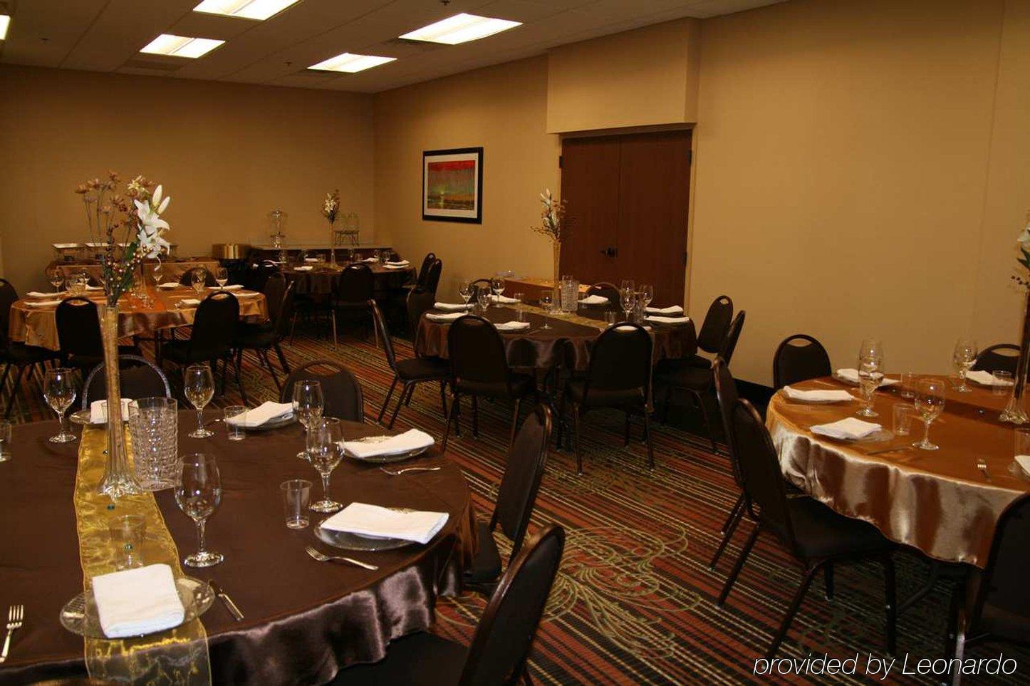 Mcknight Hotel McCandless Township Restaurang bild